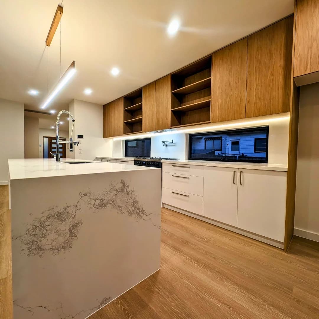 Renovation Builder Red Flags Gold Coast: 12 Warning Signs Before You Sign
